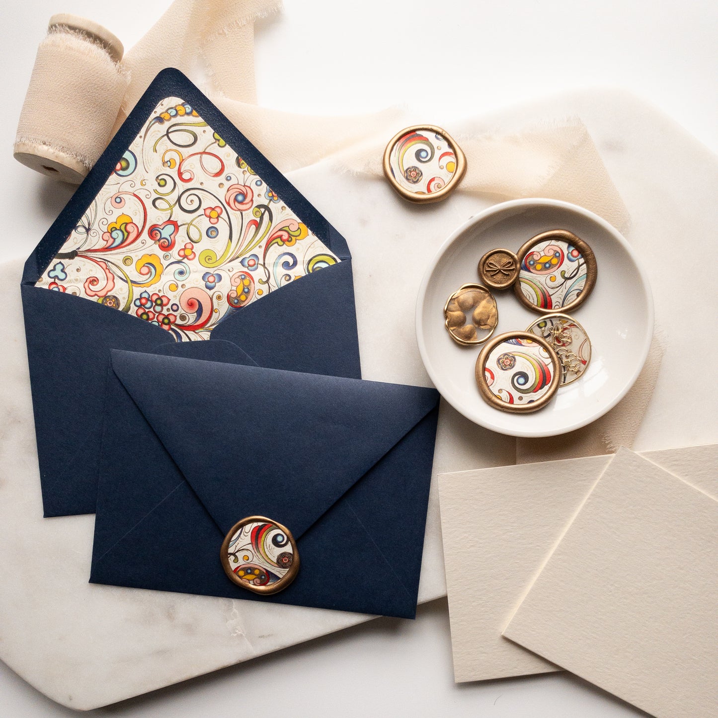 Decorative Notecard Set - Modern swirled floral Blank notecards, envelopes lined with decorative paper, matching wax seals