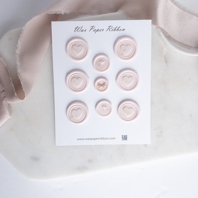 Pink hearts and flowers - Wax seals - Wax - Paper - RibbonWax Seal
